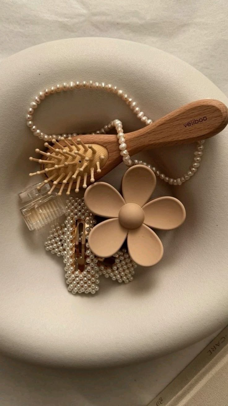 Beauty Accessories