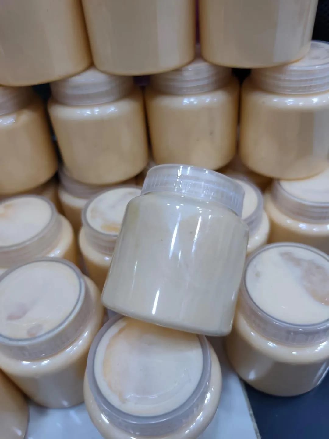 Whitening  & Brightning  Zafarani Cream, For All Skin Types,1 pc